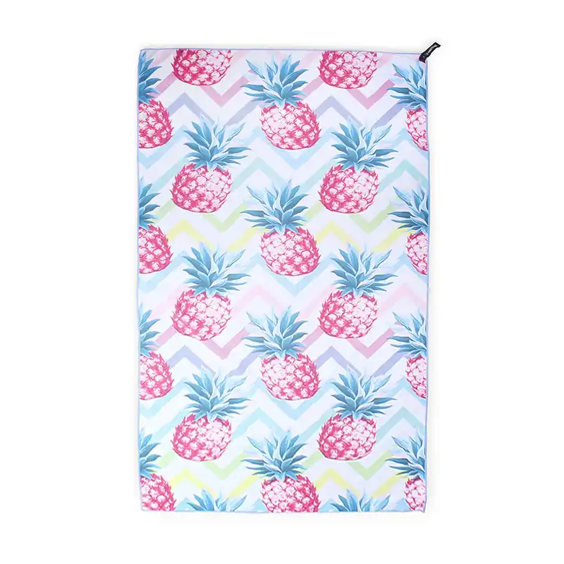 Rabat Ręcznik plażowy z mikrofibry DECOKING BEACH PINEAPPLE BIAŁY 80 x 180 cm