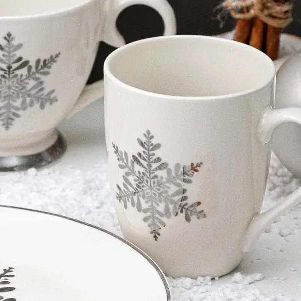 Tani Kubek porcelanowy świąteczny FLORINA ELSA 340 ml