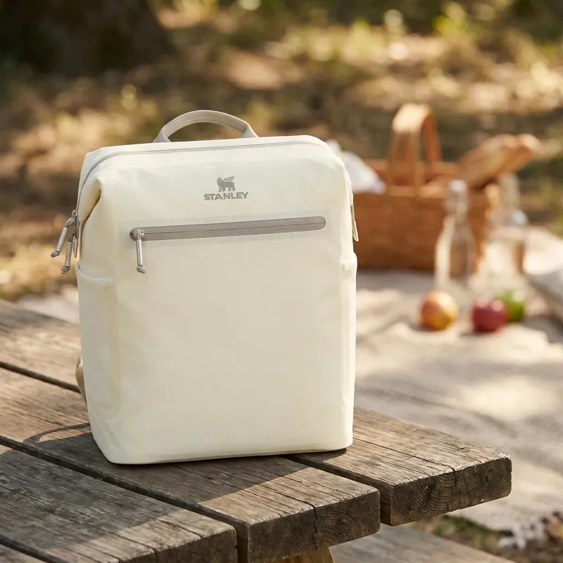 Szybka wysyłka STANLEY All-Day Madeleine Midi Cream 14 l - plecak termiczny