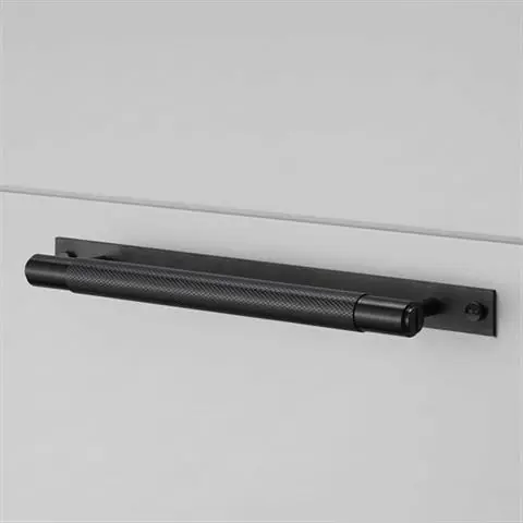 UCHWYT MEBLOWY PULL BAR PLATE CROSS LARGE BLACK | BUSTER + PUNCH Do wyczerpania zapasów
