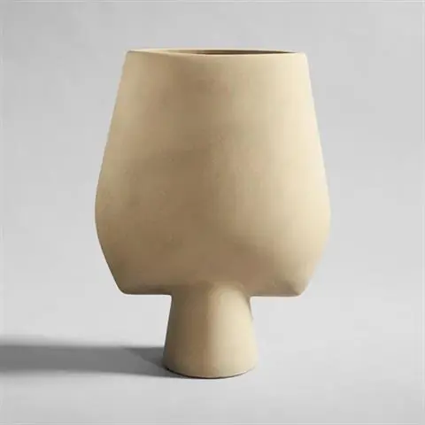 Do wyczerpania zapasów WAZON SPEHERE SQUARE HEXAGON SAND | 101 COPENHAGEN
